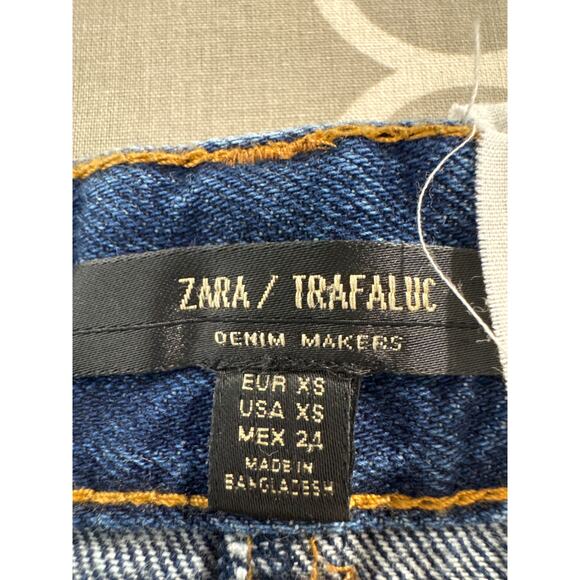 Zara Denim Midi Skirt Size XS Popcorn Sequin Patch in Dark Wash - Picture 8 of 10